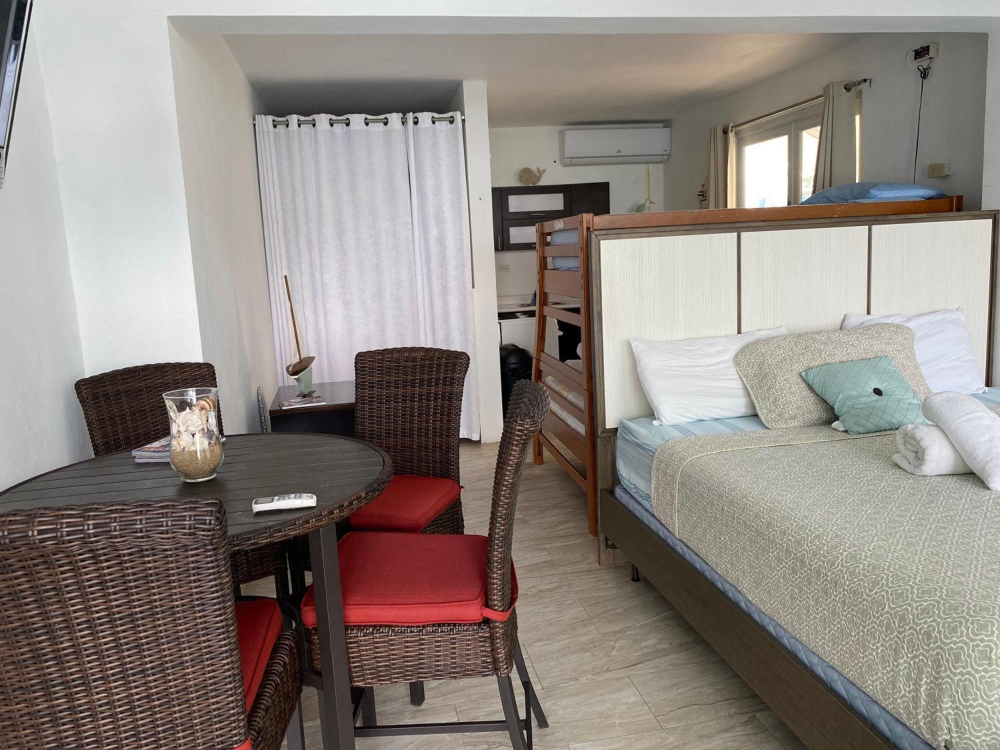 דירות Islote Ventana Al Atlantico At Arecibo 681 Ocean Drive חדר תמונה