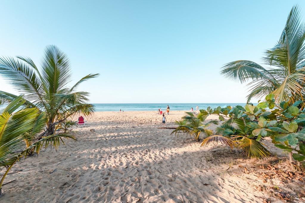 דירות Islote Ventana Al Atlantico At Arecibo 681 Ocean Drive מראה חיצוני תמונה
