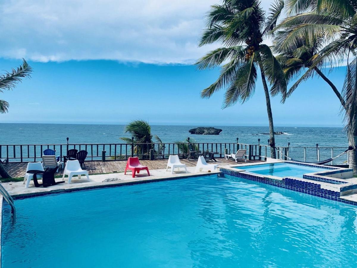 דירות Islote Ventana Al Atlantico At Arecibo 681 Ocean Drive מראה חיצוני תמונה