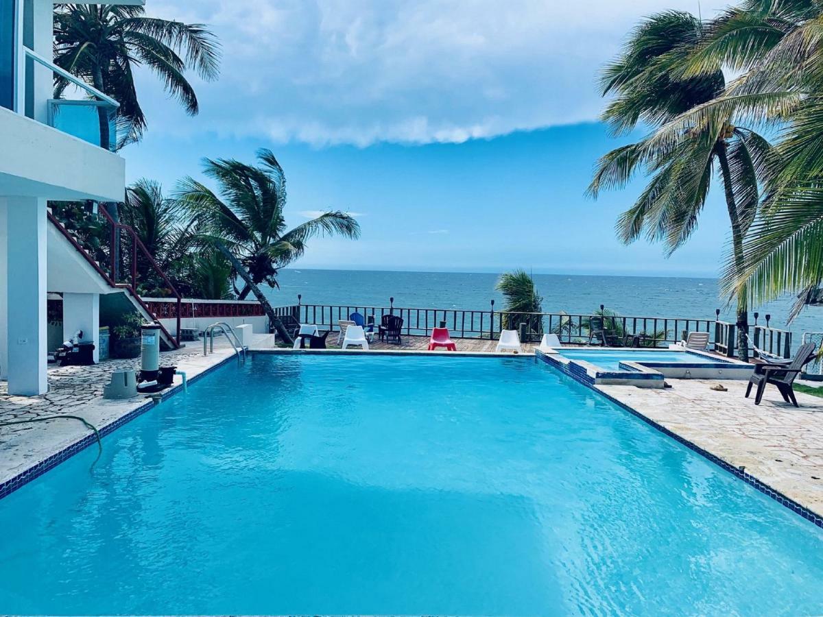 דירות Islote Ventana Al Atlantico At Arecibo 681 Ocean Drive מראה חיצוני תמונה