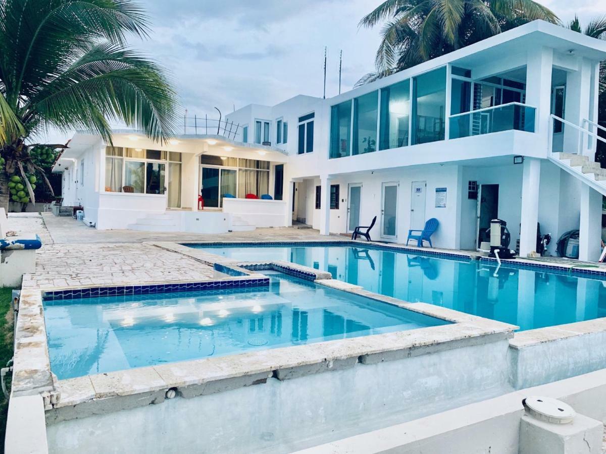 דירות Islote Ventana Al Atlantico At Arecibo 681 Ocean Drive מראה חיצוני תמונה